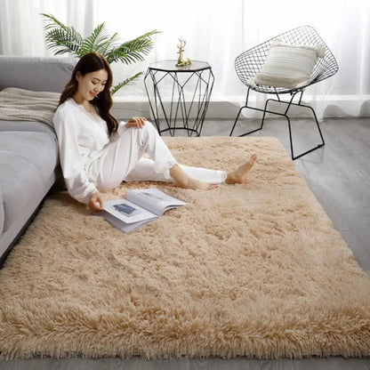 VIKAMA Silk & Wool Solid Color Bedroom Rug